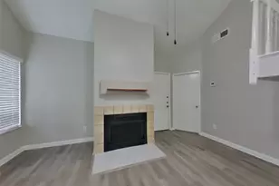 13526 Ryan Landing Dr, Houston, TX 77065 - Photo 2