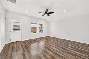 7826 Bullrider Dr, Corpus Christi, TX 78414 - Photo 16