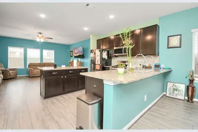 4414 Painted Bunting Lane, Baytown, TX 77521 - Photo 10