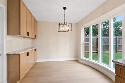 16619 Forest Bend Avenue, Friendswood, TX 77546 - Photo 8