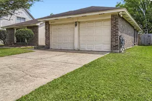 16727 Sky Blue Ln, Houston, TX 77095 - Photo 2