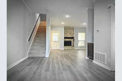 11710 Southlake Drive #18, Houston, TX 77077 - Photo 18