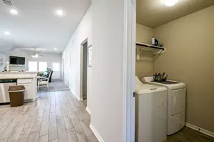 2211 Bright Sunrise Trl, Fresno, TX 77545 - Photo 24