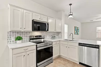 25206 Saber Oaks Drive, Richmond, TX 77406 - Photo 12