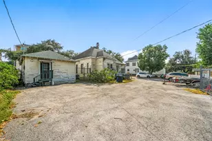 811 Yale St, Houston, TX 77007 - Photo 18