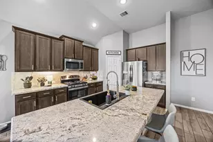 126 Polar Bear Trl, Crosby, TX 77532 - Photo 16