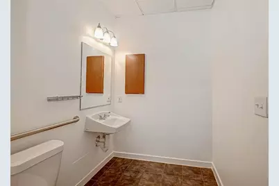 9788 Clarewood Drive #201, Houston, TX 77036 - Photo 10