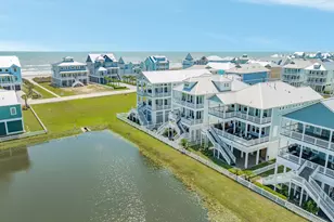 3827 Seabreeze Ln, Galveston, TX 77554 - Photo 44
