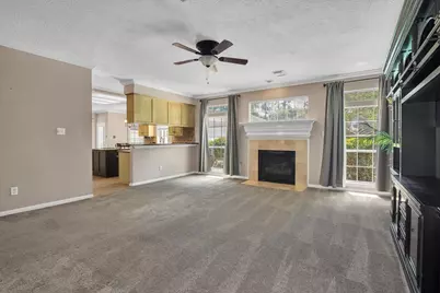 4015 Park Circle Way, Houston, TX 77059 - Photo 16