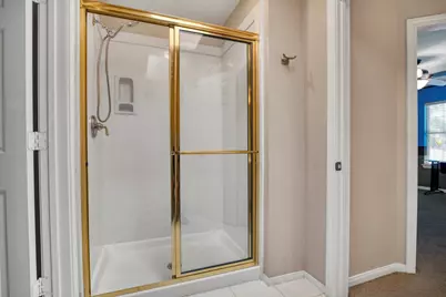 4015 Park Circle Way, Houston, TX 77059 - Photo 38