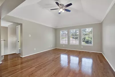 4015 Park Circle Way, Houston, TX 77059 - Photo 2