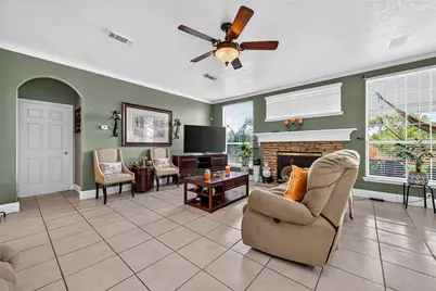 6822 Crystal Point Drive, Katy, TX 77449 - Photo 8