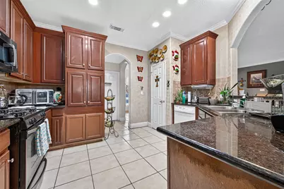 6822 Crystal Point Drive, Katy, TX 77449 - Photo 12