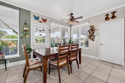 6822 Crystal Point Drive, Katy, TX 77449 - Photo 10