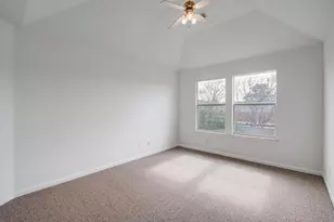 5425 Loch Lomond Dr, Houston, TX 77096 - Photo 32