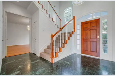 5425 Loch Lomond Drive, Houston, TX 77096 - Photo 8