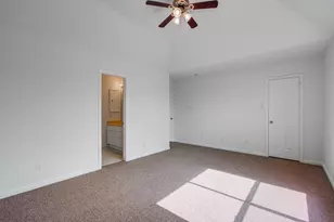 5425 Loch Lomond Dr, Houston, TX 77096 - Photo 30