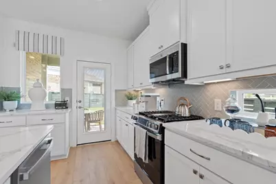 21215 Teal Lovegrass Lane, Cypress, TX 77433 - Photo 6