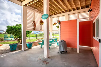 2296 E Crab Street, Crystal Beach, TX 77650 - Photo 16