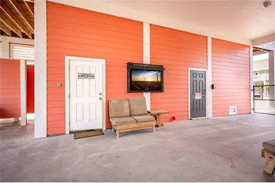 2296 E Crab Street, Crystal Beach, TX 77650 - Photo 30