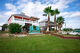 2296 E Crab St, Crystal Beach, TX 77650 - Photo 8