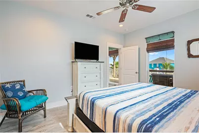 2296 E Crab Street, Crystal Beach, TX 77650 - Photo 32
