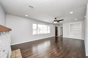 2010 Lillian St, Pasadena, TX 77502 - Photo 6