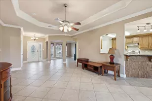 290 Tyler Dr, Orange, TX 77630 - Photo 10