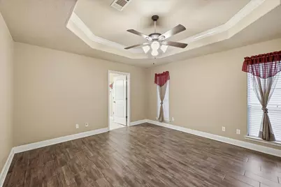 290 Tyler Drive, Orange, TX 77630 - Photo 14