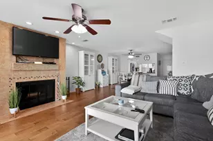 3663 E NASA Pkwy, Seabrook, TX 77586 - Photo 4