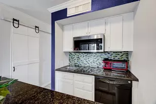 6300 Seawall Blvd, Galveston, TX 77551 - Photo 8