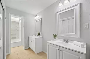2277 S Kirkwood Rd, Houston, TX 77077 - Photo 10