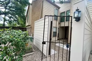 2277 S Kirkwood Rd, Houston, TX 77077 - Photo 16