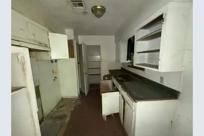 1918 Hampton Street, Houston, TX 77088 - Photo 6