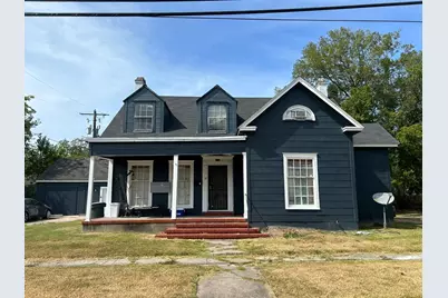 1142 Lyle Street, Beaumont, TX 77701 - Photo 1
