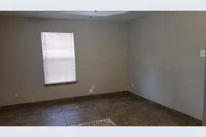 8030 Darlington Drive, Houston, TX 77028 - Photo 8