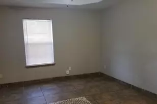 8030 Darlington Dr, Houston, TX 77028 - Photo 8