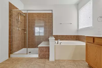 17919 Creek Bluff Lane, Cypress, TX 77433 - Photo 22