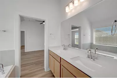 16819 Zavala Way, Montgomery, TX 77316 - Photo 14