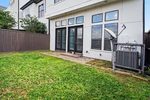 9948 Woodwind Ln N, Houston, TX 77025 - Photo 26