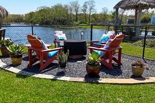 615 28th St, Dickinson, TX 77539 - Photo 28