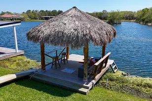 615 28th St, Dickinson, TX 77539 - Photo 30