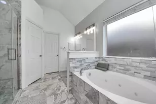 17618 Fairgrove Park Dr, Houston, TX 77095 - Photo 10