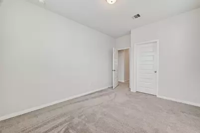 9816 Magnolia Village Lane, Houston, TX 77080 - Photo 16