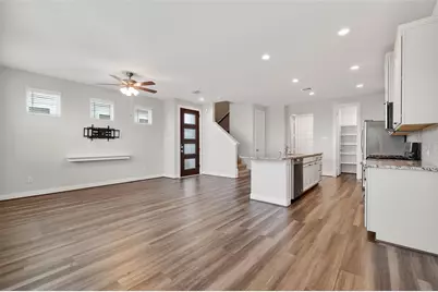 9816 Magnolia Village Lane, Houston, TX 77080 - Photo 8