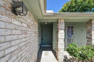 13326 Pantano Dr, Houston, TX 77065 - Photo 2