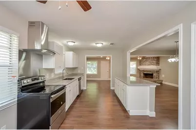 13326 Pantano Drive, Houston, TX 77065 - Photo 12