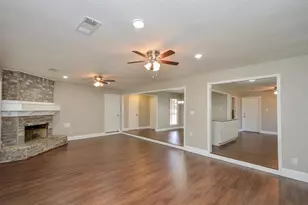 13326 Pantano Dr, Houston, TX 77065 - Photo 4