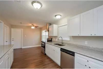 13326 Pantano Drive, Houston, TX 77065 - Photo 16