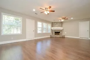 13326 Pantano Dr, Houston, TX 77065 - Photo 6